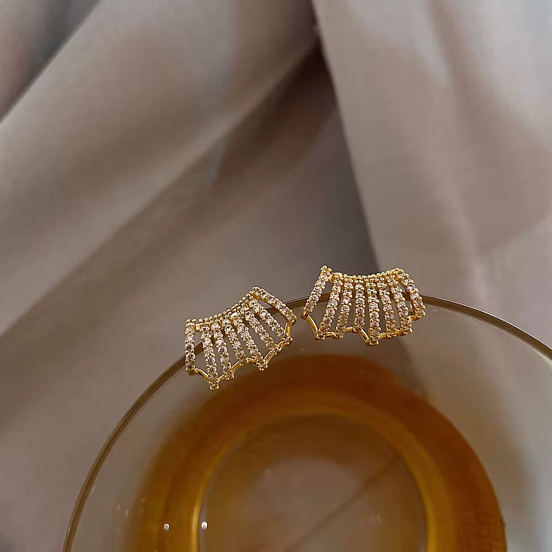 Boucles d'oreilles en Zircon pour femmes, petites boucles d'oreilles de luxe exquises, mode coréenne