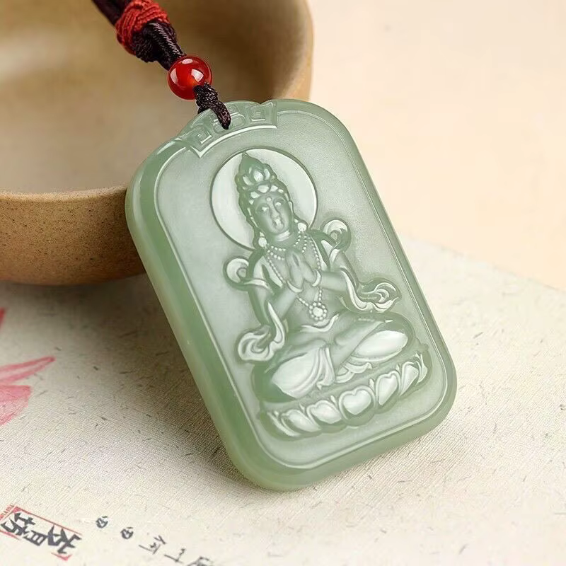 Pendentif élégant de marque Guanyin en saphir naturel, collier polyvalent à la mode classique, bijou