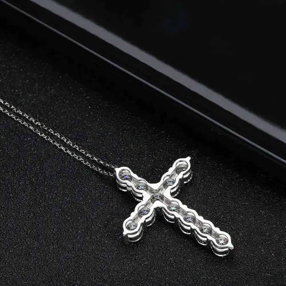 Pendentif croix Moissanite complet, chaîne originale en argent Sterling plaqué or blanc, collier fin