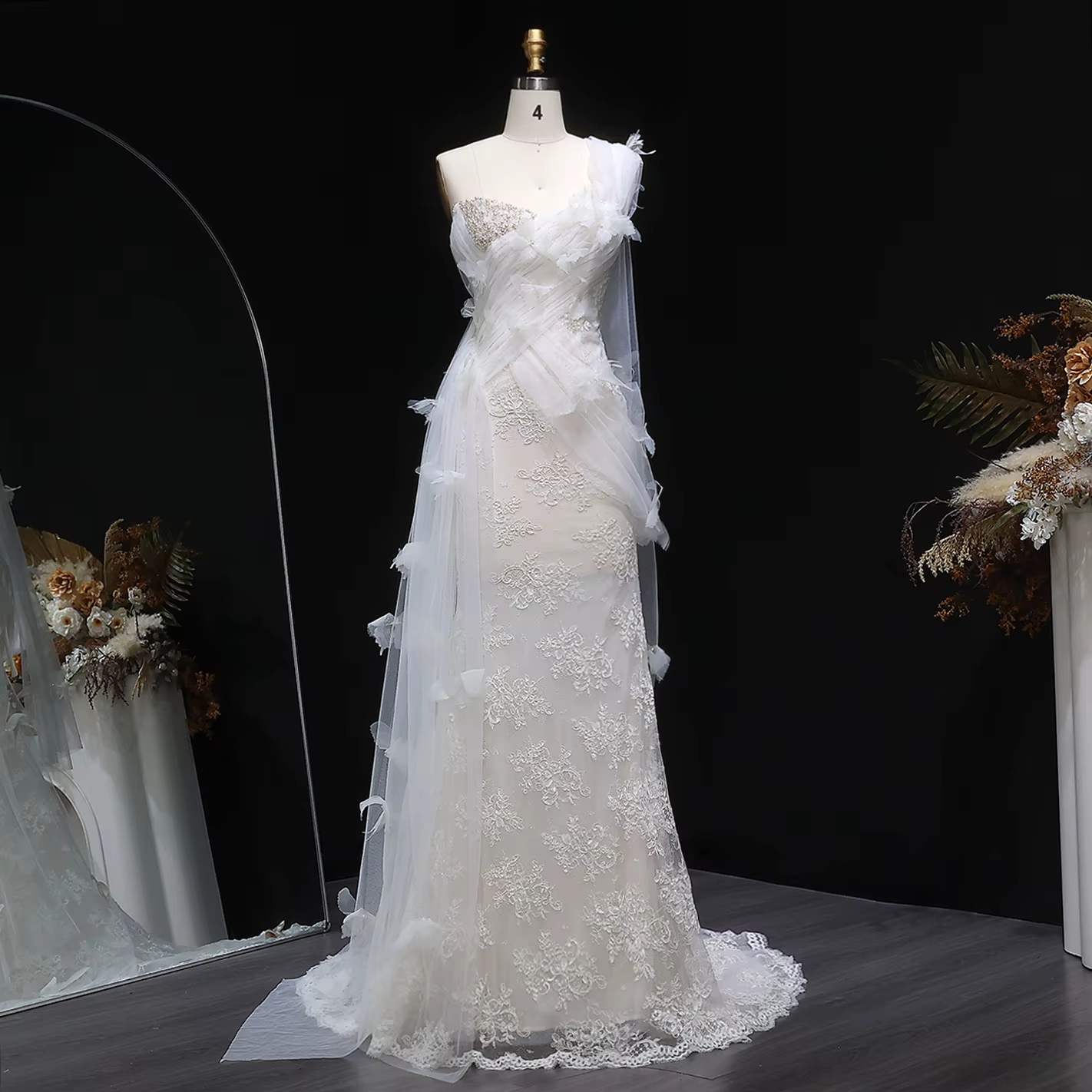 Robes de mariée Sheer Fairy de luxe, style sirène, asymétriques, en tulle, avec appliques florales 3