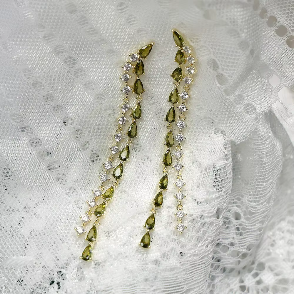 Boucles d'oreilles longues pampilles vert Olive en Zircon, goutte d'eau, élégantes, fraîches et froi