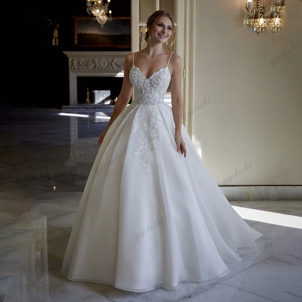 Robes de mariée princesse sexy personnalisées pour femmes 2026, bretelles spaghetti, appliques en de