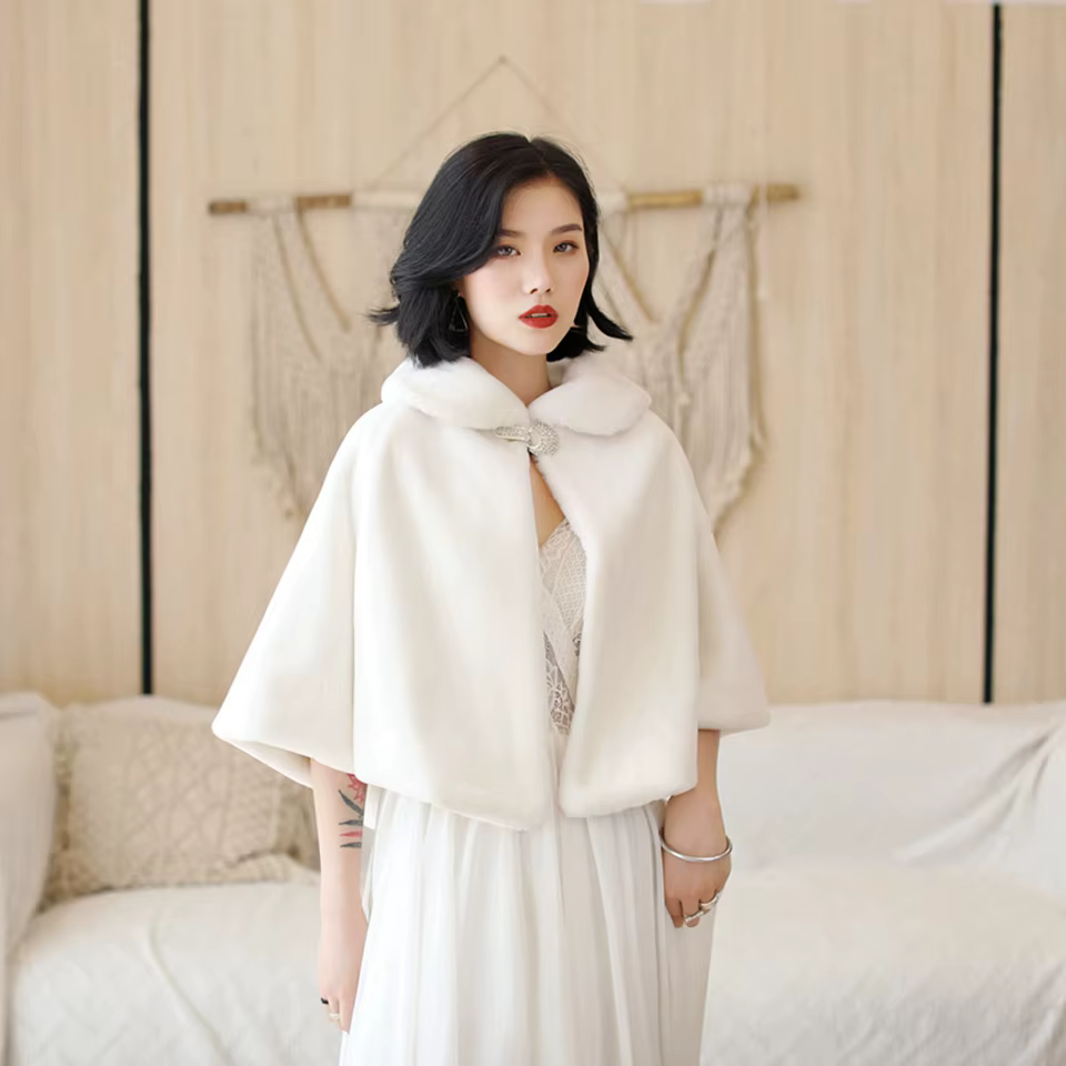 Boléro de mariage bordeaux pour femmes, vestes de mariée, manteau en fausse fourrure, châles envelop