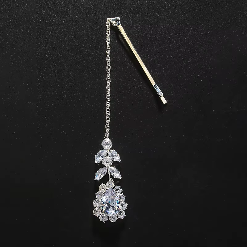 Chaîne de tête indienne élégante pour mariée, accessoires de mariage, bandeau en zircon en forme de