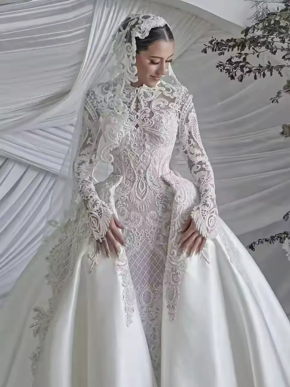 Robes de mariée élégantes en mousseline de soie pure, dentelle brodée sur tulle, appliques complètes