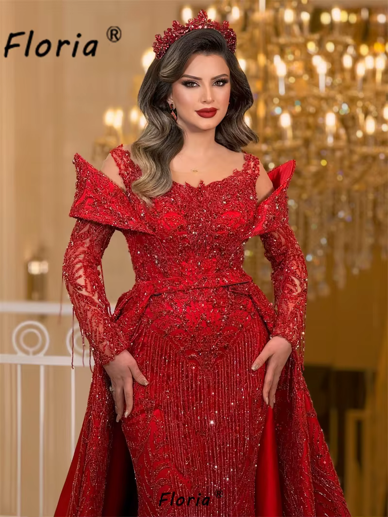 Robe de soirée sirène rouge de luxe avec longues franges, épaules dénudées, manches longues, style a