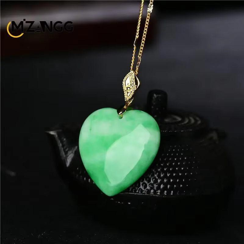 Pendentif coeur en Jade naturel du Myanmar, Cyan sec, Yang vert, collier d'amour, personnalité, bijo