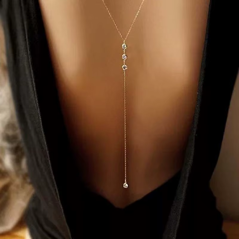 Chaîne arrière en cristal Sexy pour femmes, bijoux de luxe en métal, goutte d'eau, Zircon, dos nu, c