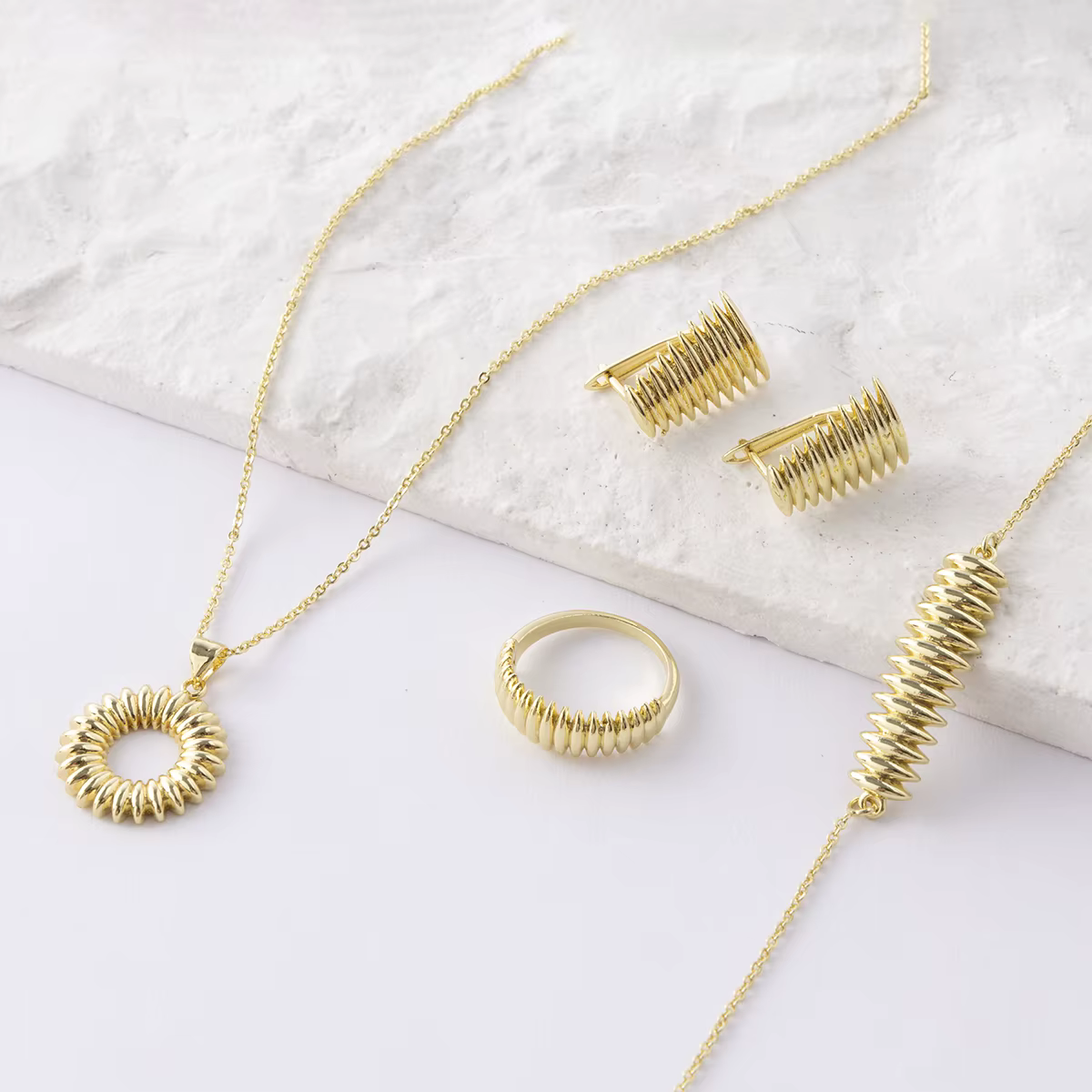 LUIZADAensemble de bijoux pour femmes à la mode et exquis, accessoires de bijoux de mariage, cadeau