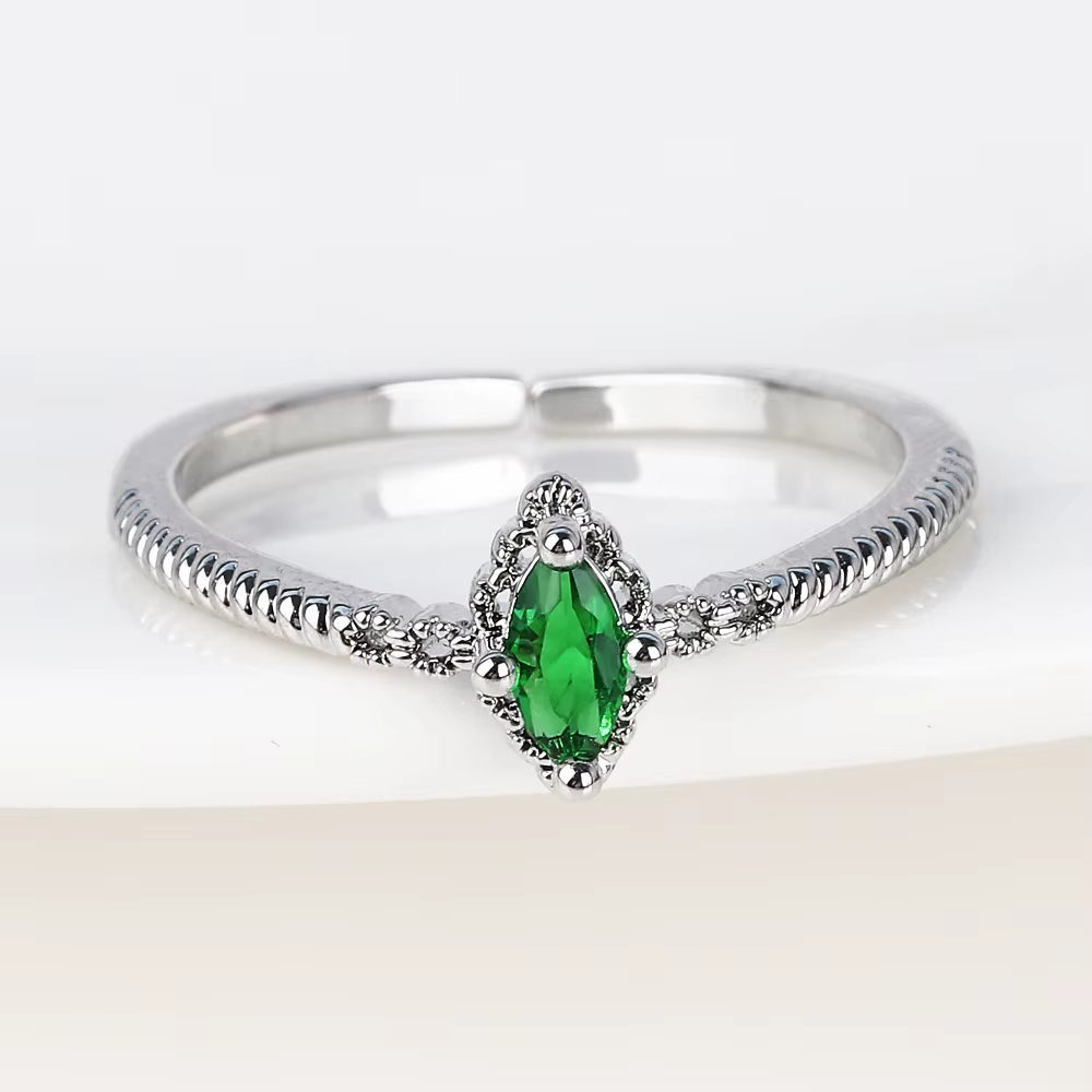 Chimelegant-Bagues Dainty pour Femme, Bague Romantique Brillante, Zcomprend sur Document en Or, Bagu