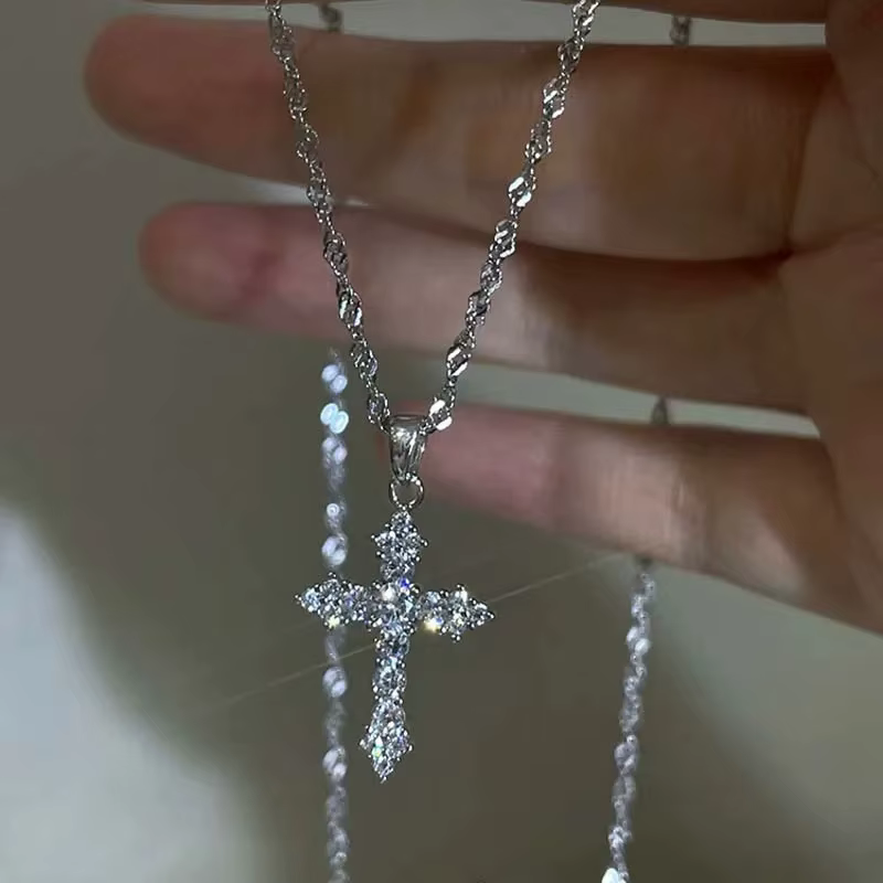 Collier pendentif croix en Zircon cristal brillant pour femmes et filles, Punk, couleur argent, chaî