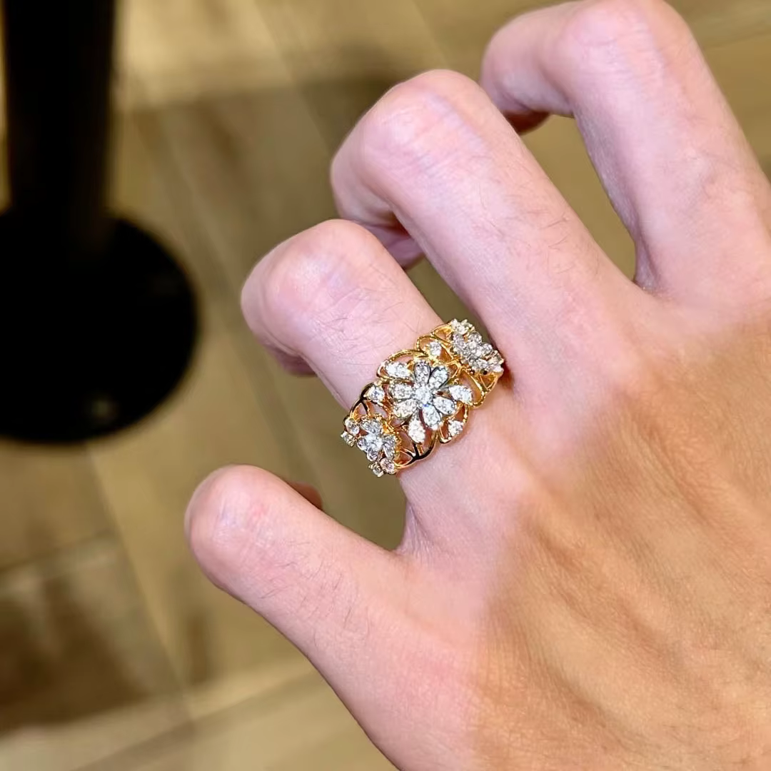 Bagues exquises pour femmes, style luxe léger, ajourées, incrustées de diamants et motif floral, hau