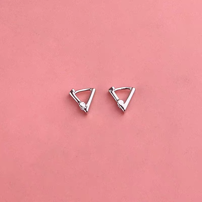 Anneau de barre d'oreille en argent 925, Niche à la mode, haut de gamme, géométrique en forme de Tri