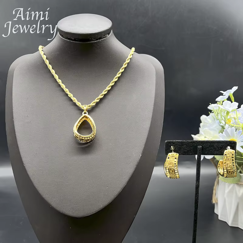Ensemble de bijoux dorés imprimés, 2 pièces, pendentif avec collier, boucles d'oreilles, plaqué or 1