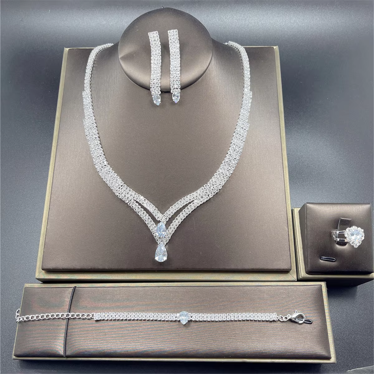 Ensemble de bijoux de mariée en cristal strass couleur argent, boucles d'oreilles, collier de mariag