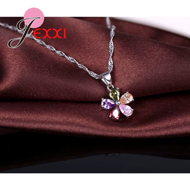 Ensemble de bijoux en argent regardé 925 avec pendentif pétale, collier, boucles d'oreilles, cubique