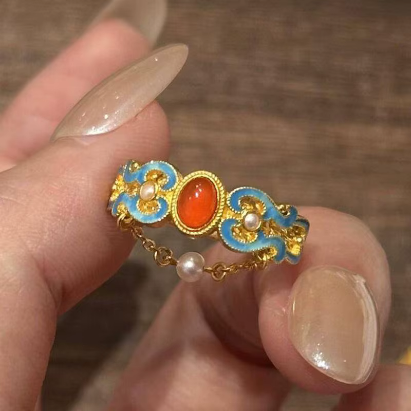 Bague en perles de style palais Vintage, chaîne de luxe légère, bagues rouges exquises pour femmes, 