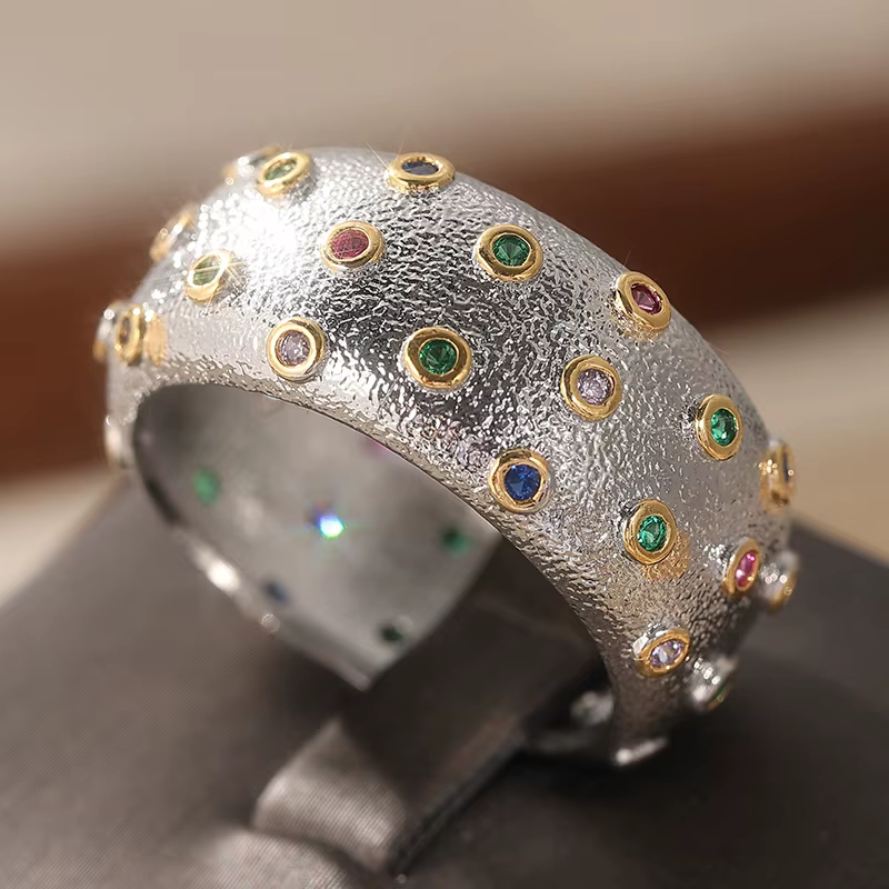 Bague vintage incrustée multicolore pour femme, bijou tendance bicolore géométrique pour le quotidie