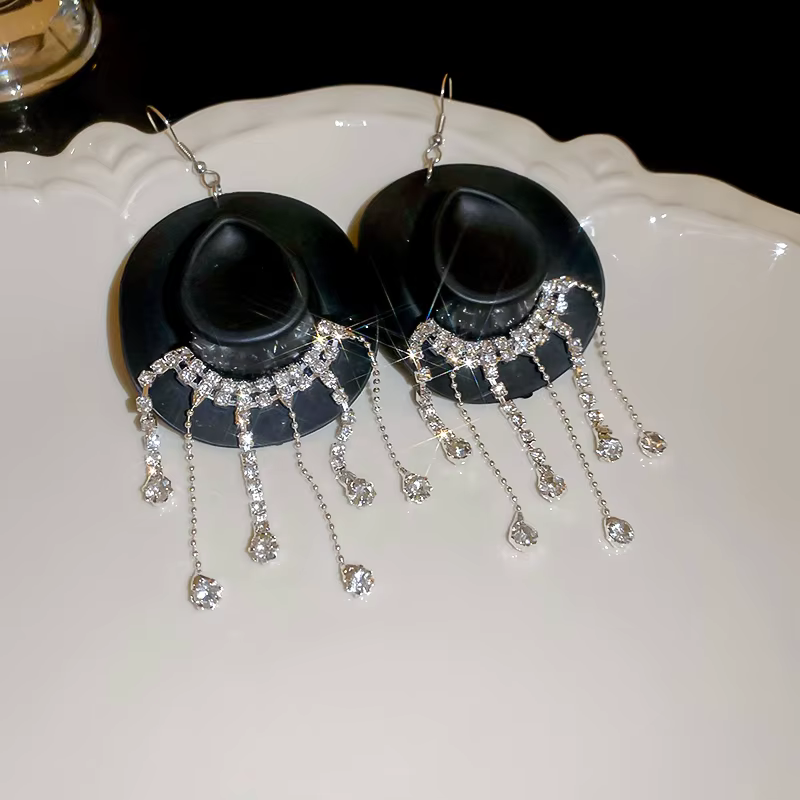 Boucles d'oreilles créatives en forme de chapeau de cowboy pour femmes, boucles d'oreilles à pampill