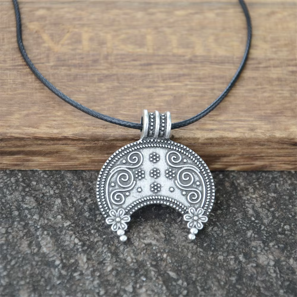 Nostalgie slave Lunula croissant de lune bijoux Moravia Lunitsa esclaves Viking pendentif collier po