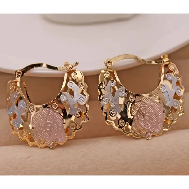 Boucles d'oreilles créoles plaquées or 14 carats pour femmes, parfait pour mariages, fêtes et annive