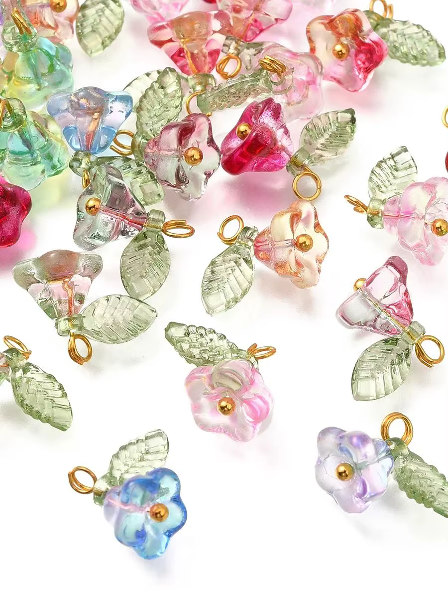 30 pièces 6 couleurs pendentifs perles fleur avec résultats dorés breloques pour femmes collier Brac