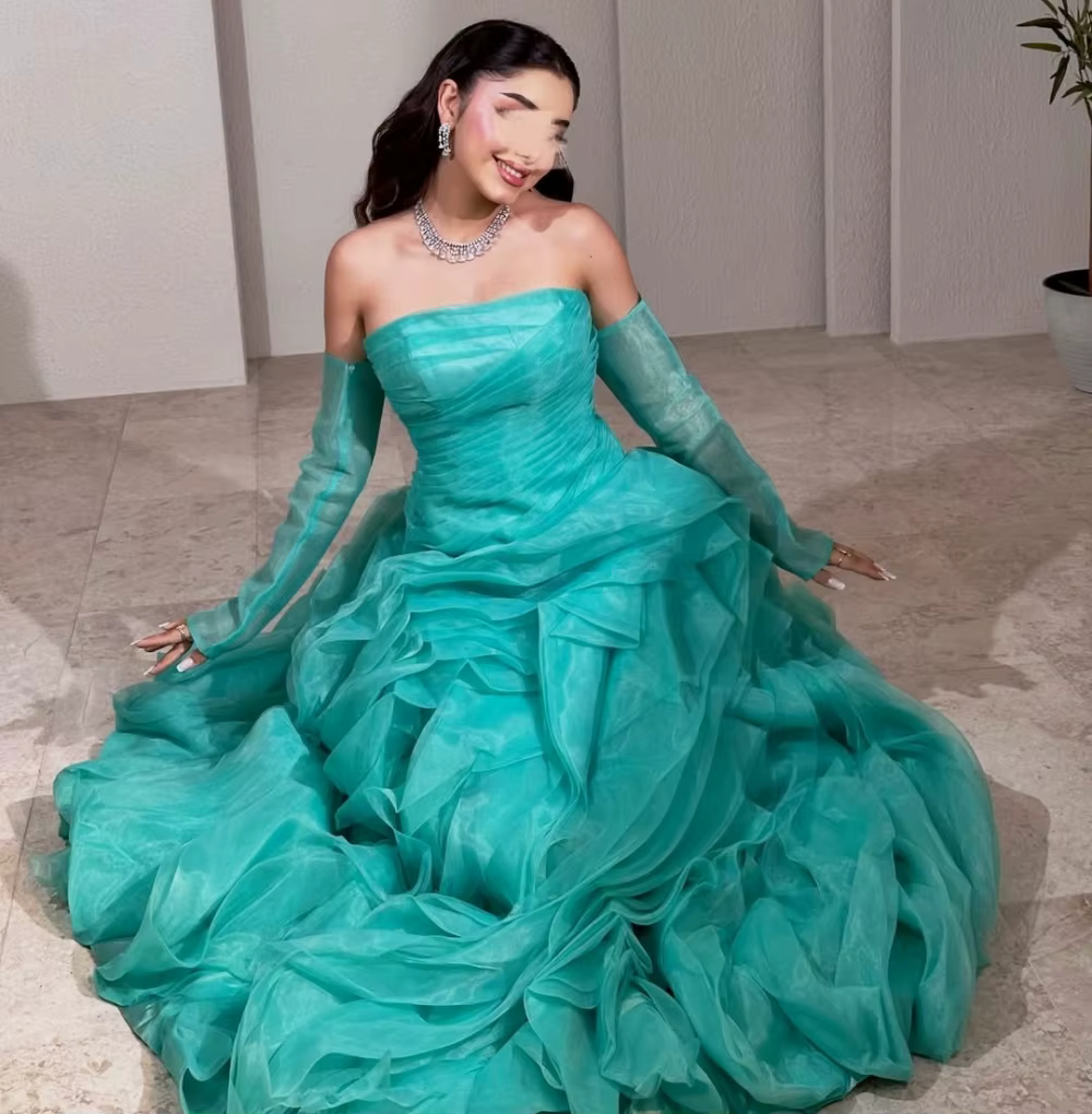Robes de soirée formelles personnalisées de haute qualité pour banquets, robes de bal plissées éléga