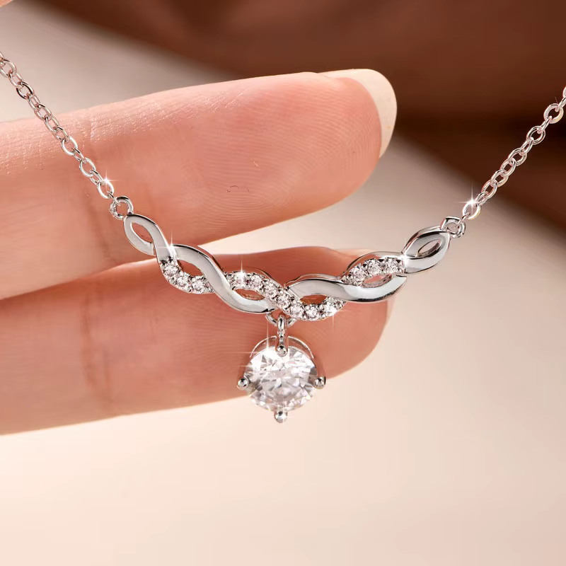 Collier pendentif IOGOU en moissanite couleur D de 6,5 mm 1 carat pour femme, imitation diamant de l
