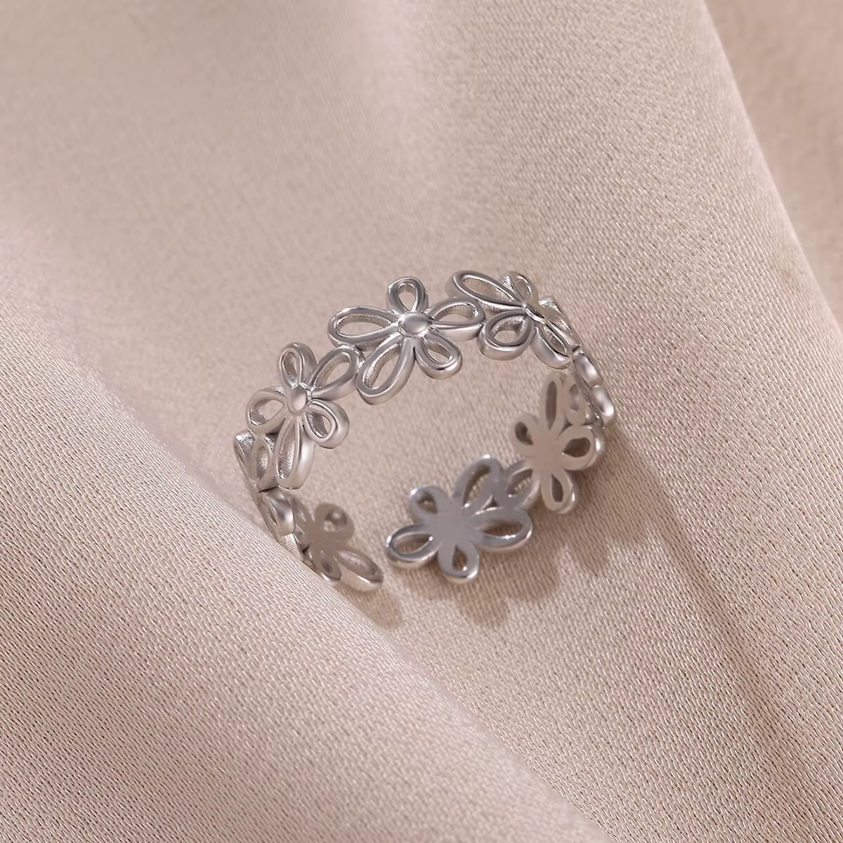 Anillos à fleurs couleur or pour femmes, anneaux à nœud en acier inoxydable, étanche, esthétique de