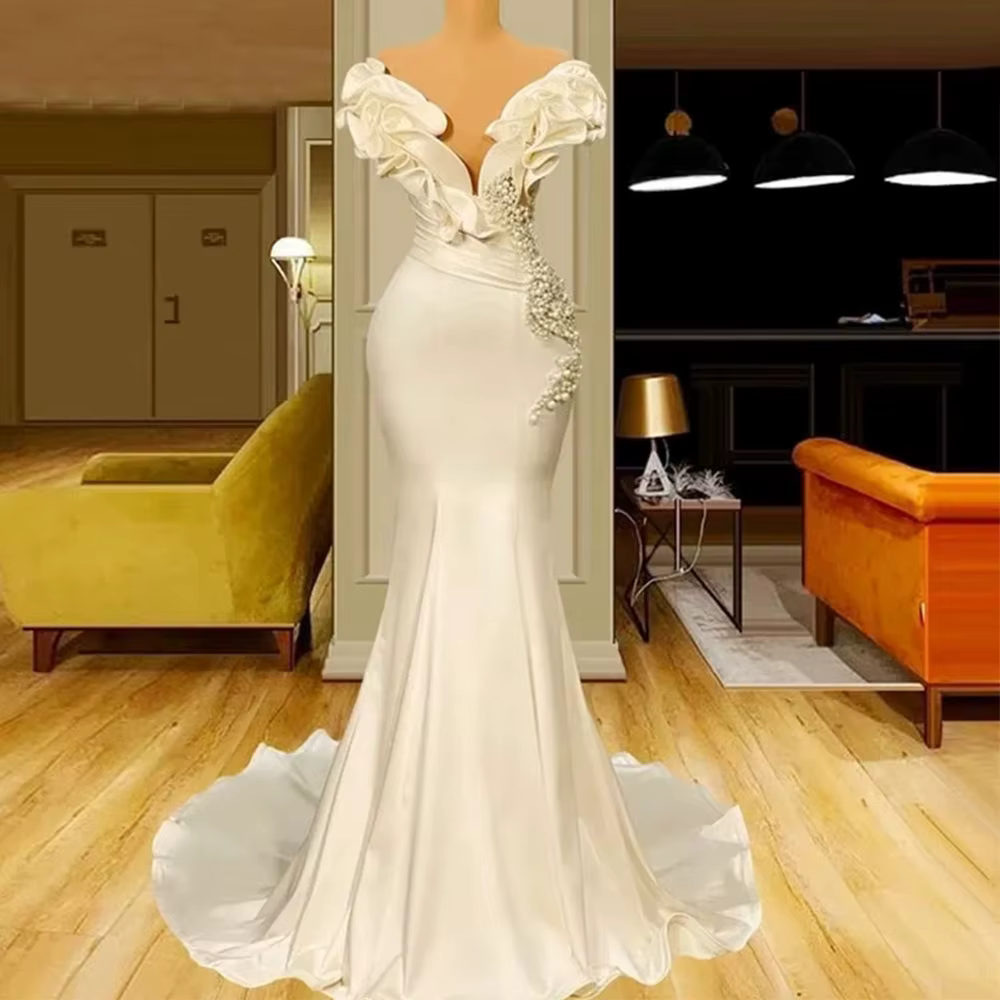 Robe de mariée sirène moderne, hors de l'initiative avec volants, perles et plis, longueur au sol, t