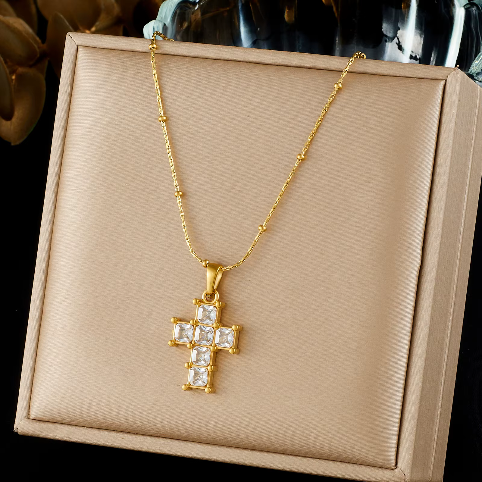 DIEYURO – collier avec pendentif croix dorée en acier inoxydable 316L, zircone cubique brillante, po