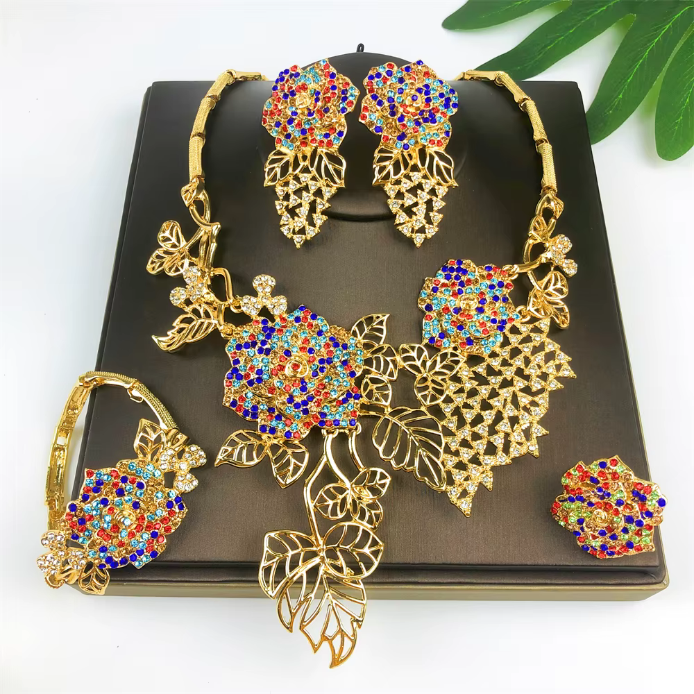 Ensemble de bijoux plaqués or 18 carats vintage pour femmes, collier, boucles d'oreilles, bracelet, 