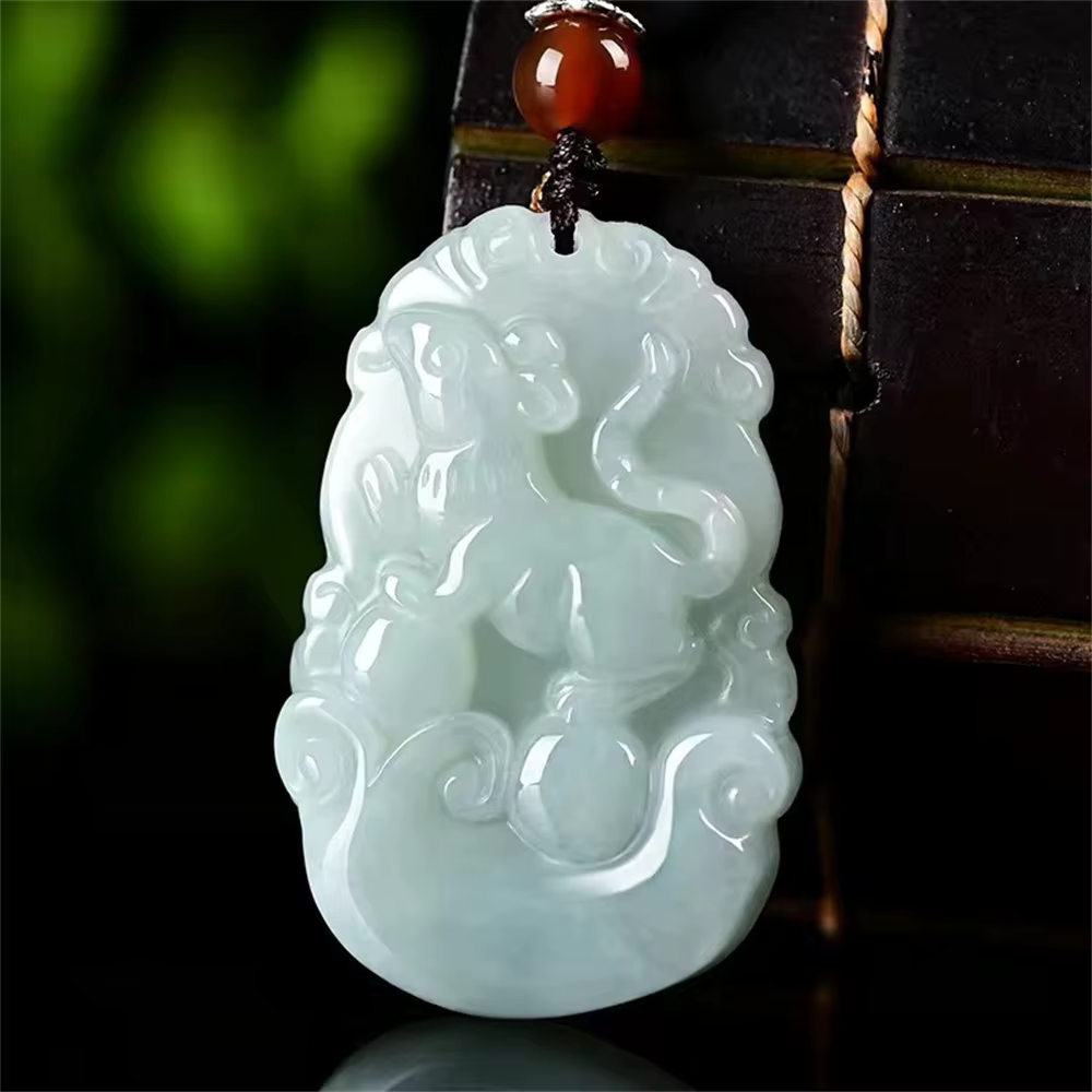 Jadéite verte glacée naturelle sculptée, douze animaux du zodiaque chinois, pendentif Dragon, amulet