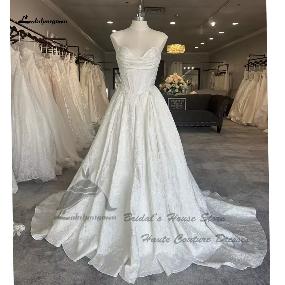 Robe de mariée moderne en satin imprimé avec poches Lakshmigown 2026