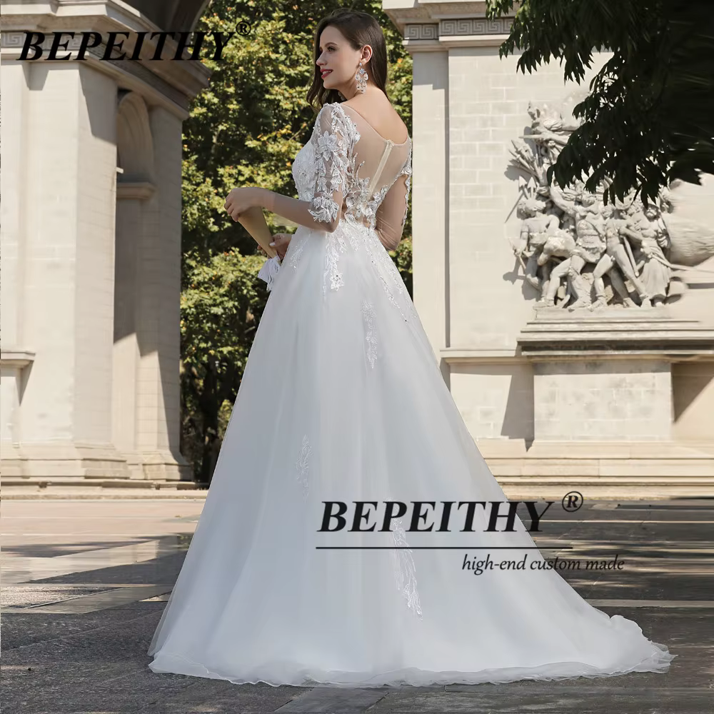 Robes de mariée A-ligne personnalisées pour la mariée