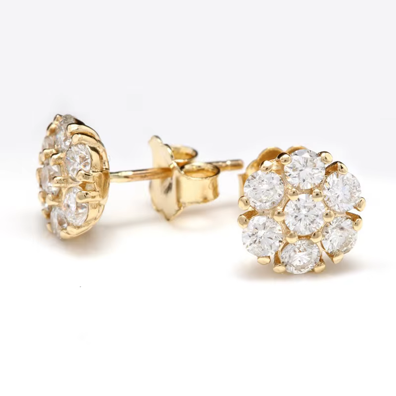 Huitan luxe couleur or brillant cubique zircone boucles d'oreilles pour les femmes délicat petite femme boucle d'oreille cadeaux bijoux classiques
