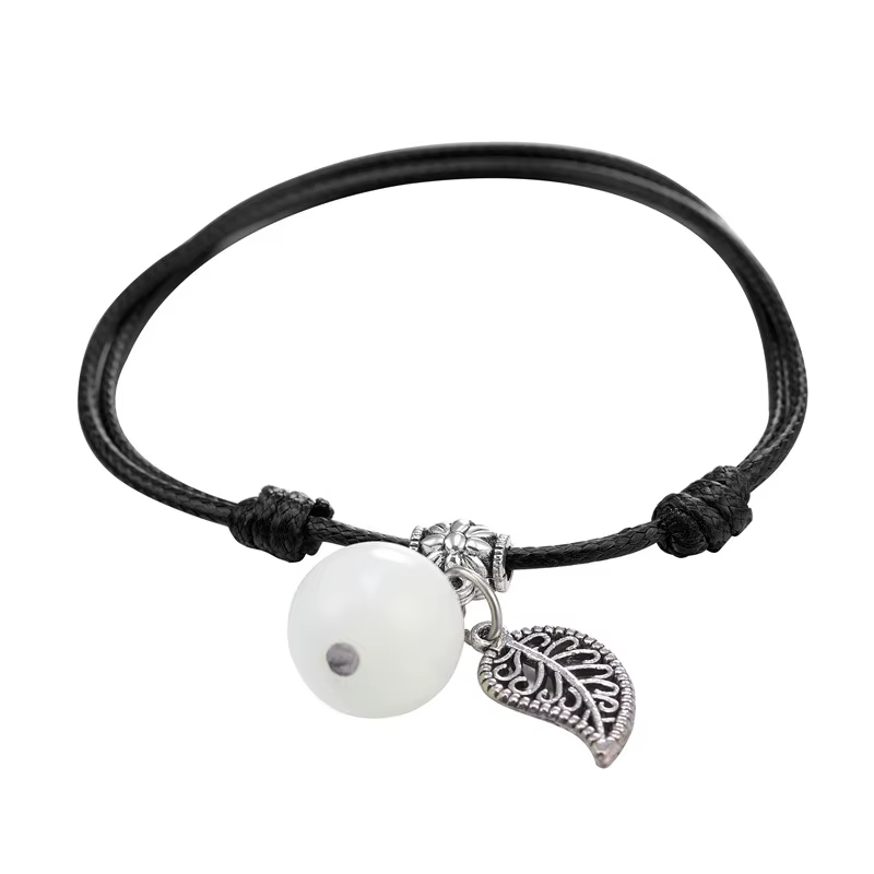 Bracelet pour femme avec breloque gemme lumineuse