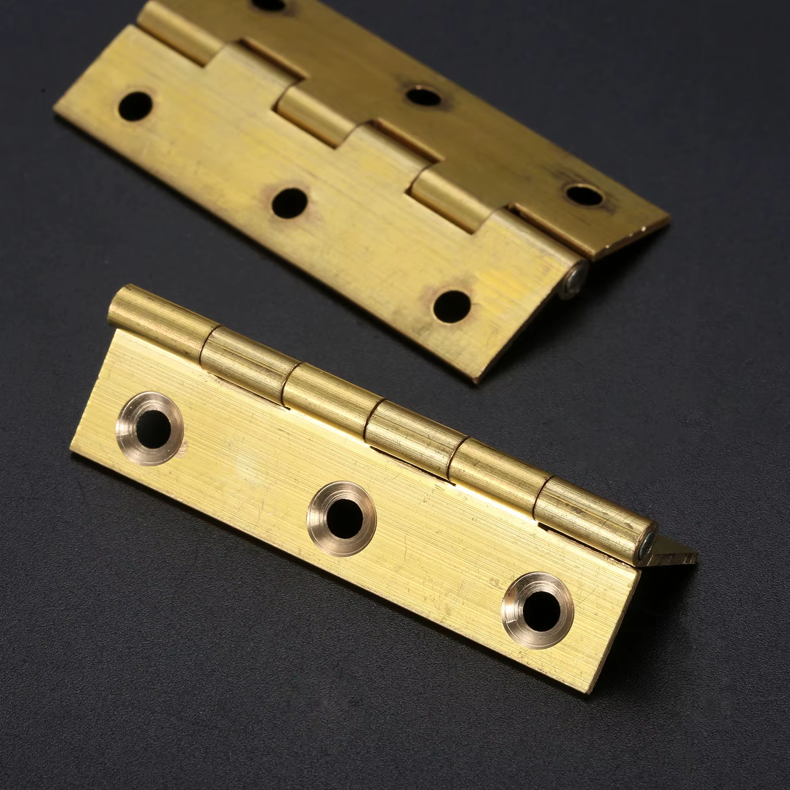Charnières de porte en laiton couleur or