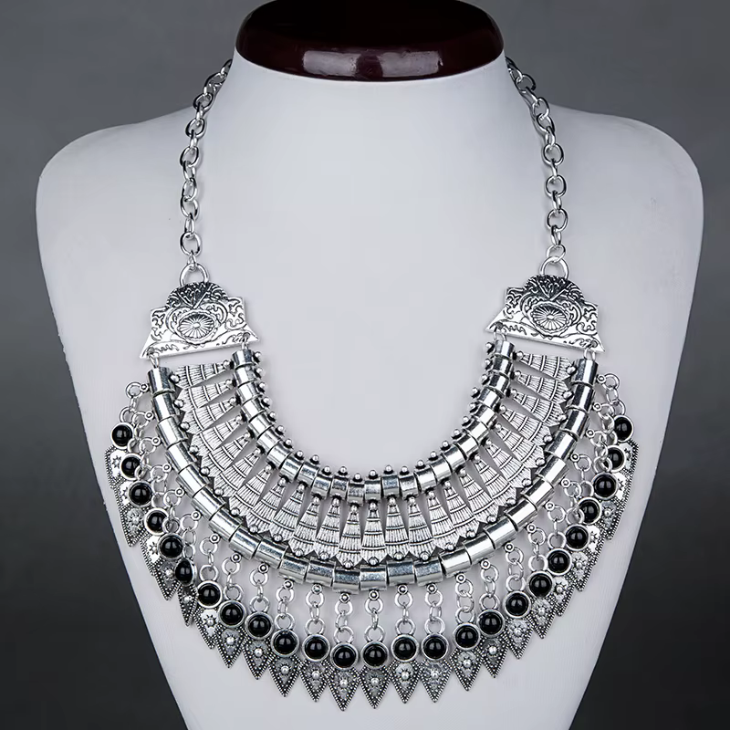 Collier ras du cou ethnique gitane bohème pour femmes