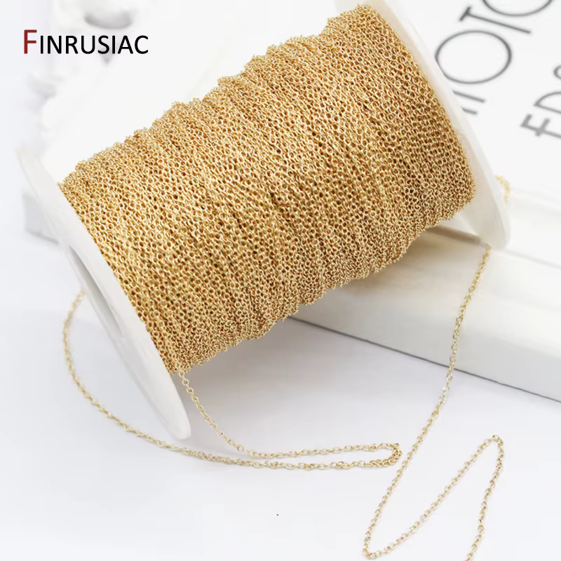 Chaîne fine plaquée or véritable 14K