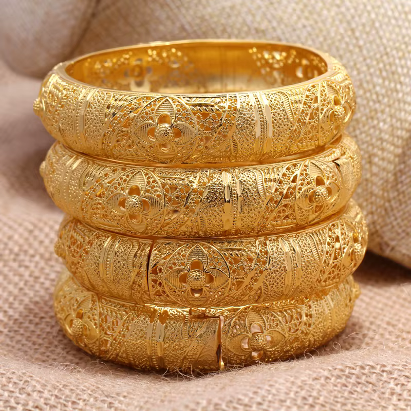 Bracelets couleur or 24k pour femmes