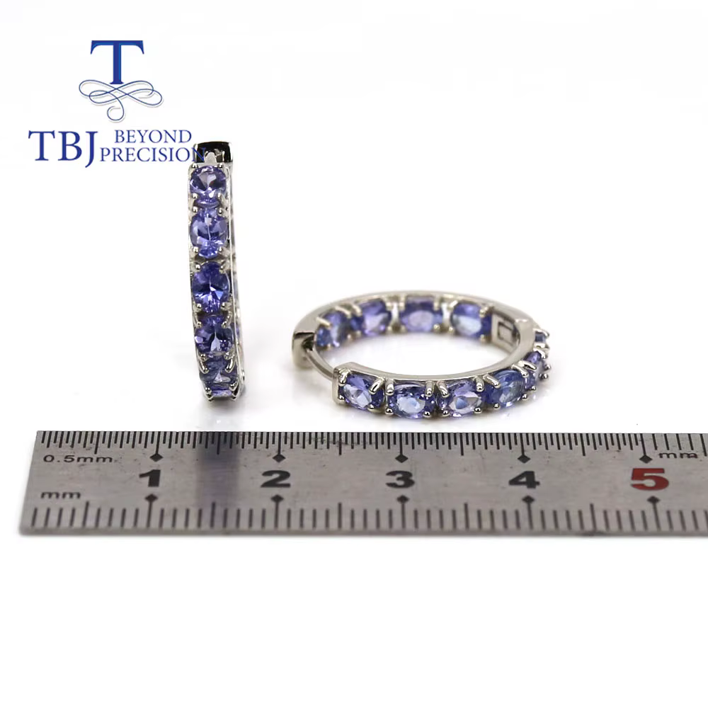 Boucles d'oreilles ovales en tanzanite bleue naturelle de Tanzanie 2026