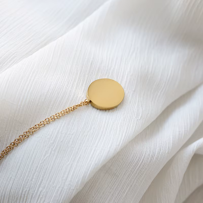 Amaiyllis Collier ras du cou en or 18 carats