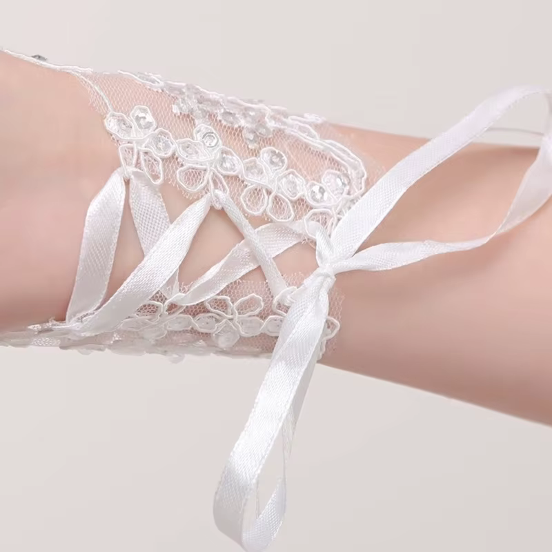 2019 mode beauté fille rouge blanc sans doigts gants de mariage dentelle perlée pour accessoires