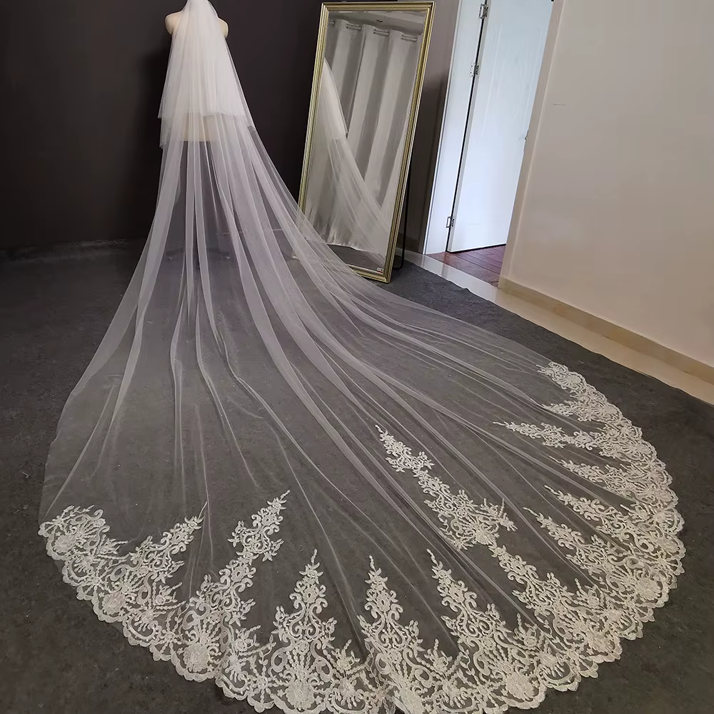 Photos réelles personnalisées 2 T longue dentelle voile de mariage 4 mètres blanc ivoire