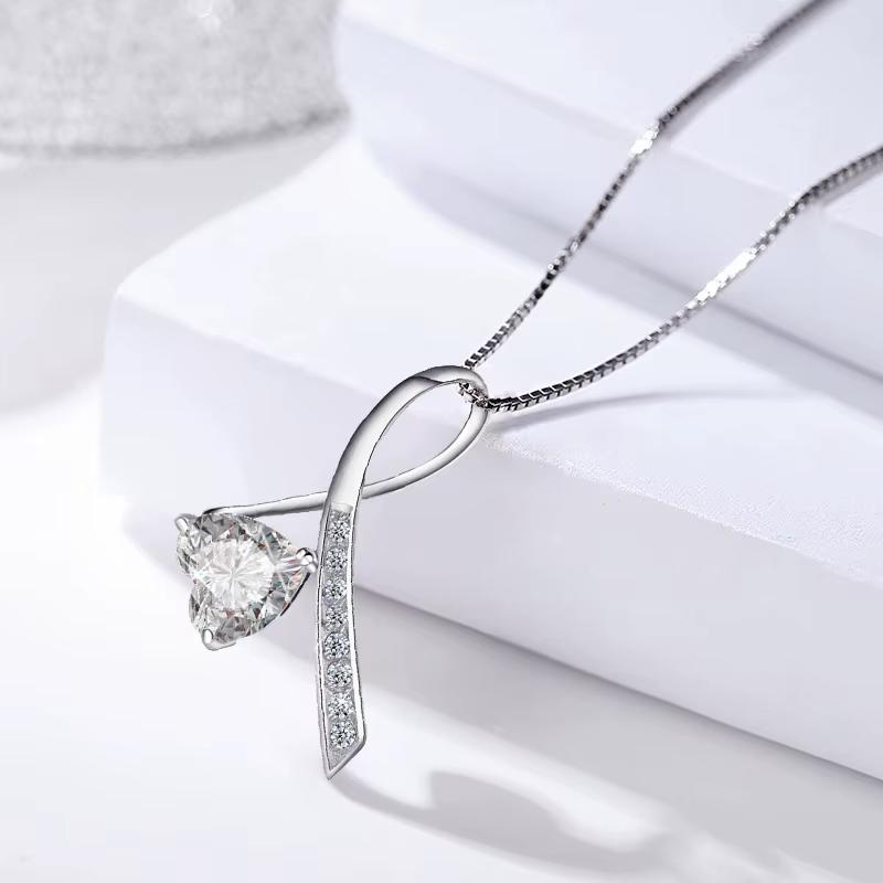 LYNNE – collier en argent Sterling 925 avec pendentif en forme de cœur et de ruban en Zircon pour femmes