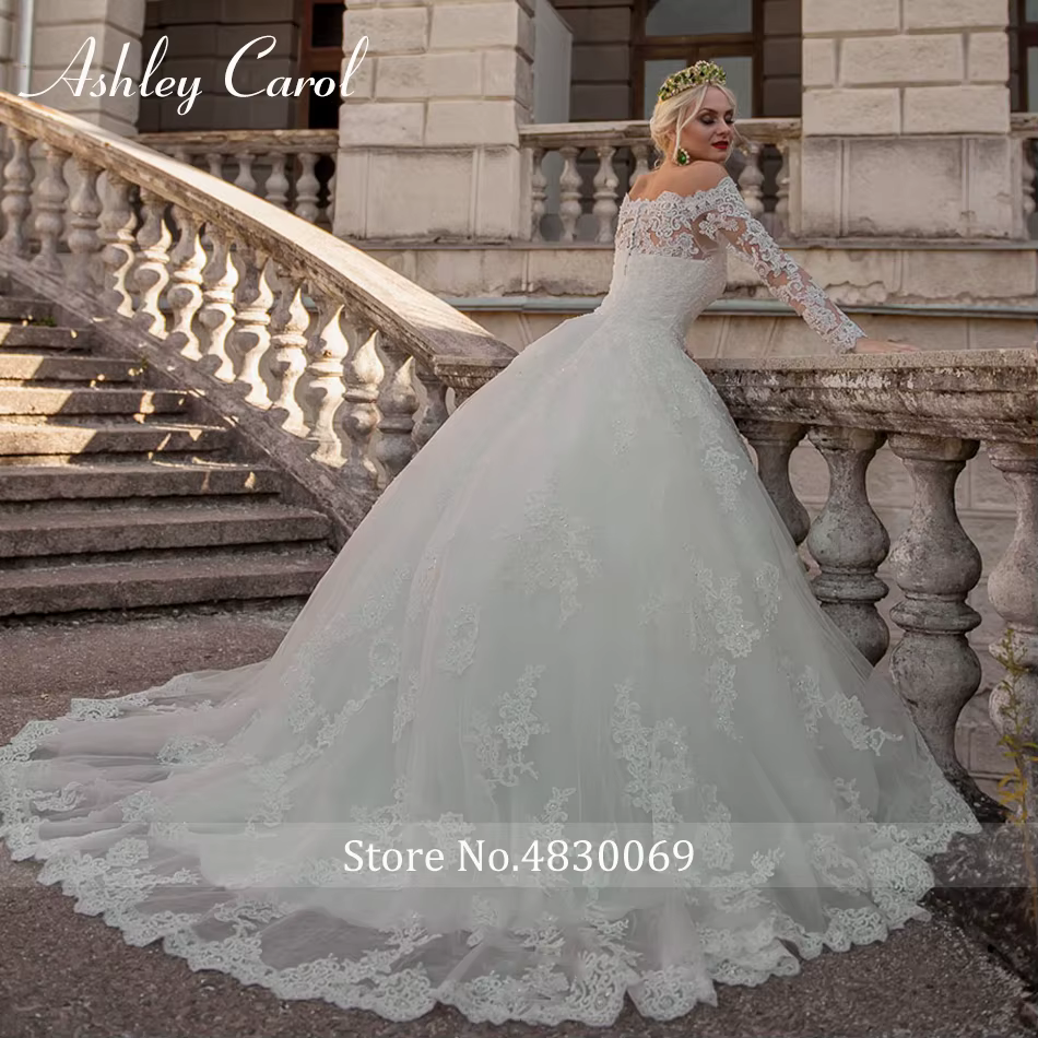 Ashley Carol-Robe de mariée à manches longues
