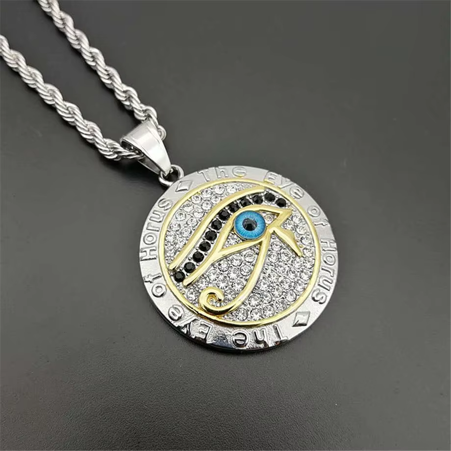 Collier avec pendentif et chaîne œil d'horus en acier inoxydable
