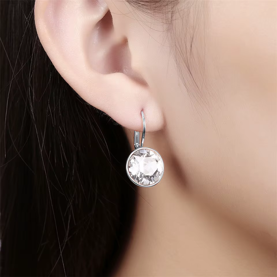 Boucles d'oreilles colorées en cristaux de mode avec breloque plaquée couleur Rhodium pour femmes