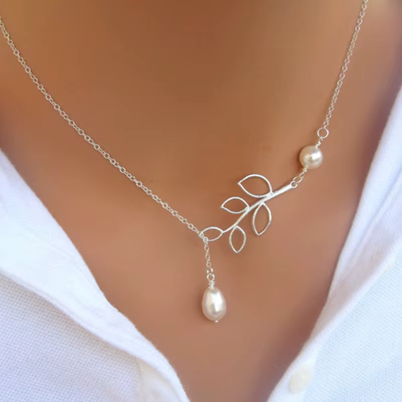Collier pendentif rond minimaliste pour femmes